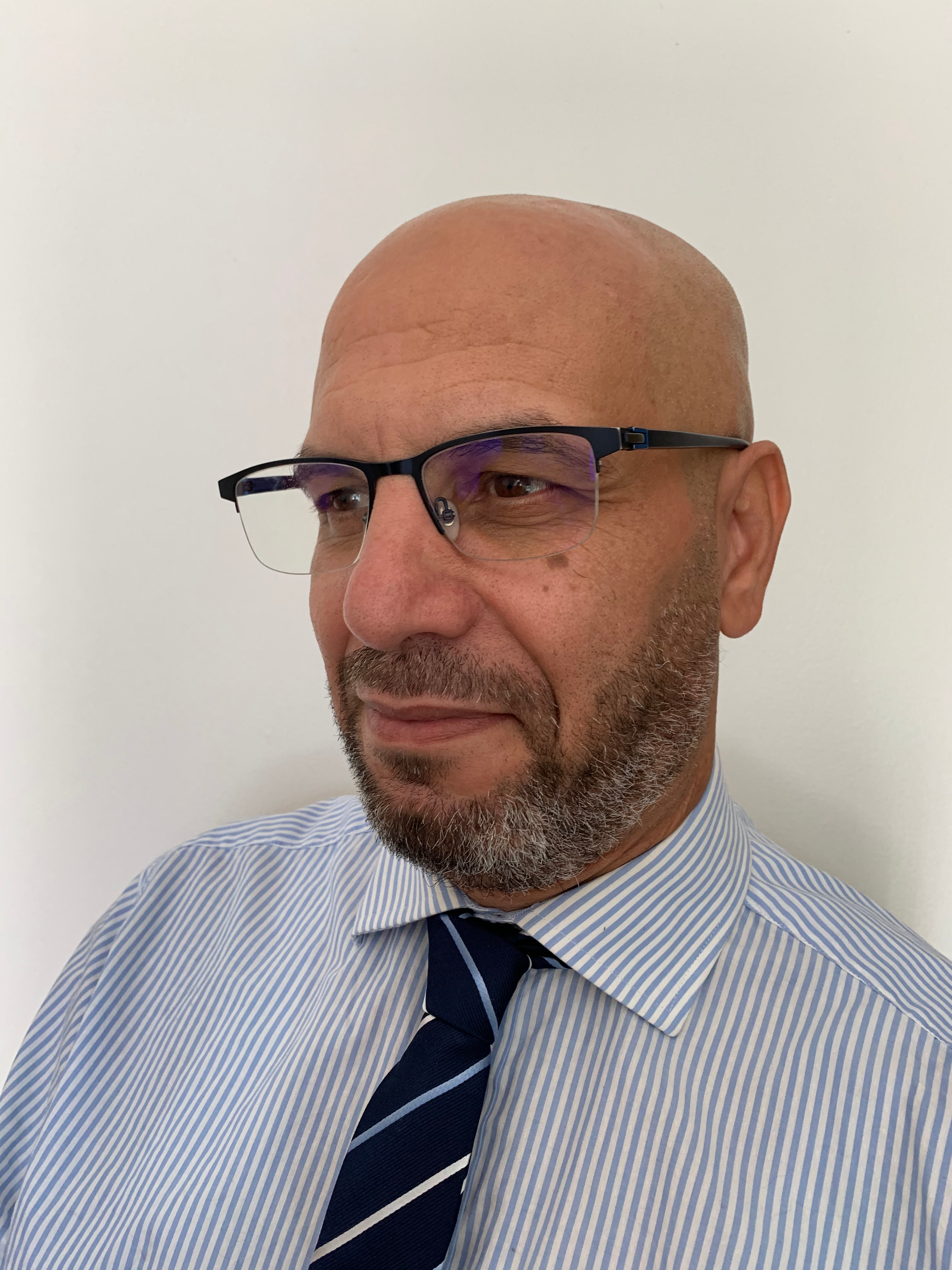 Lazhar HAMMACHE, ingénieur en CVC, associé fondateur EP2CV